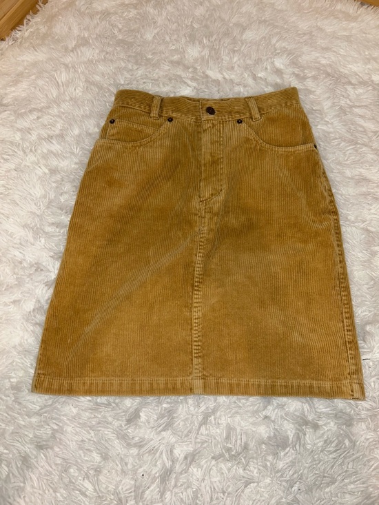 GAP Dresses & Skirts - Vintage Gap knee length corduroy pencil skirt slit woman’s size 3/4 dark tan